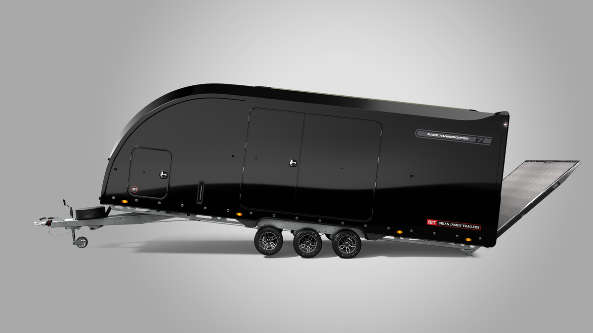 Brian-James-Race-Transporter-7-11.png