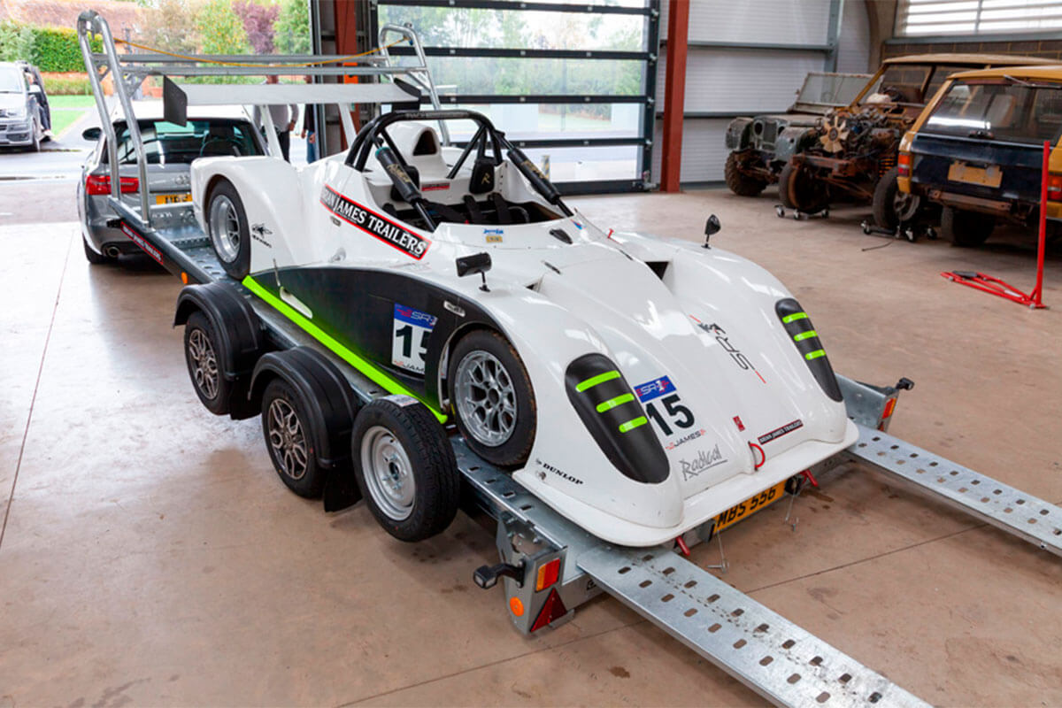 Remolque-Brian-James-Car-Hauler-07.jpg
