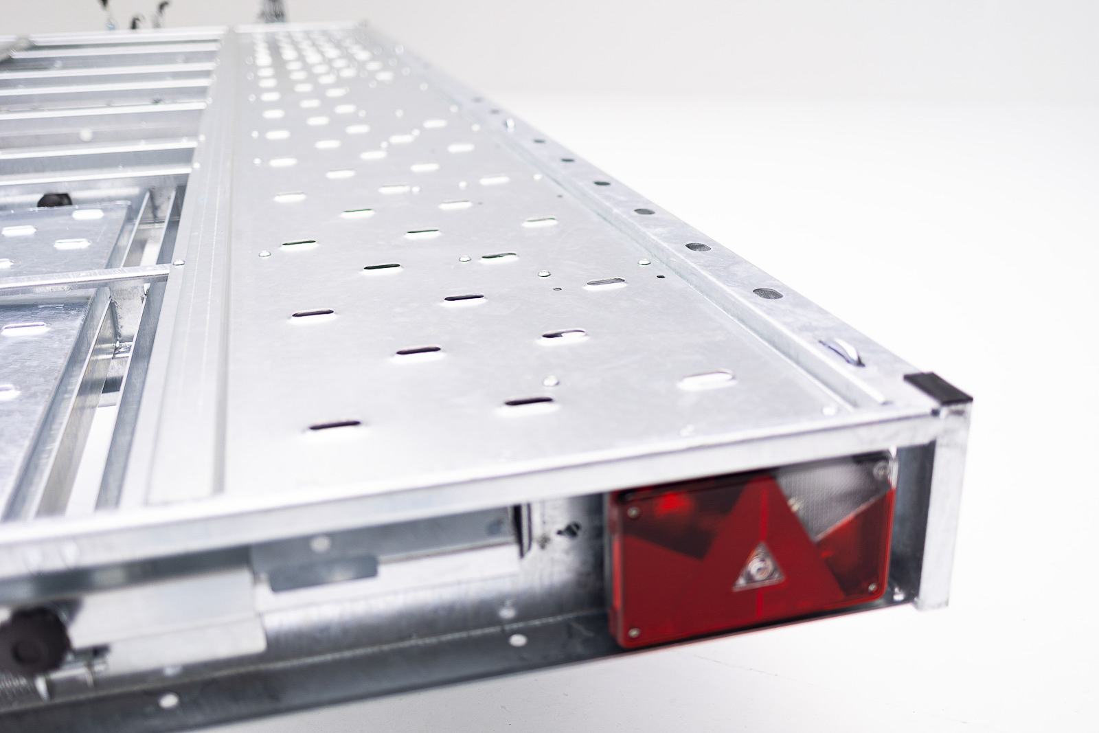 Remolque-cuni-sepang-portacoches-11