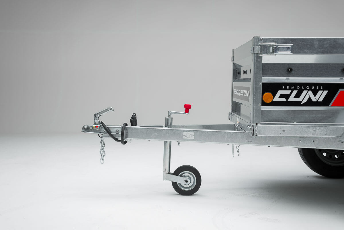 Remolque-de-carga-Cuni-150-12.jpg