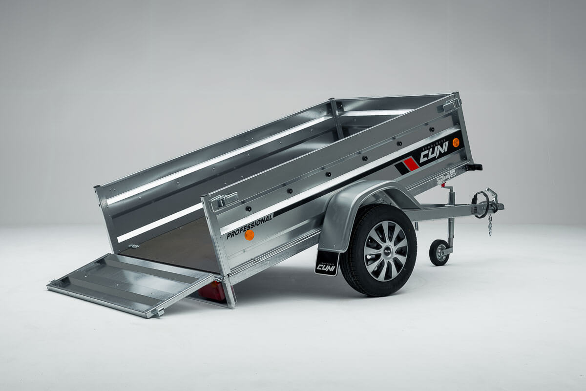 Remolque de carga Cuni 205