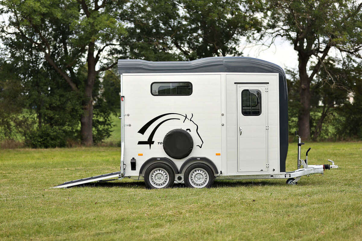 Remolque-para-2-caballos-Touring-Country-16.jpeg