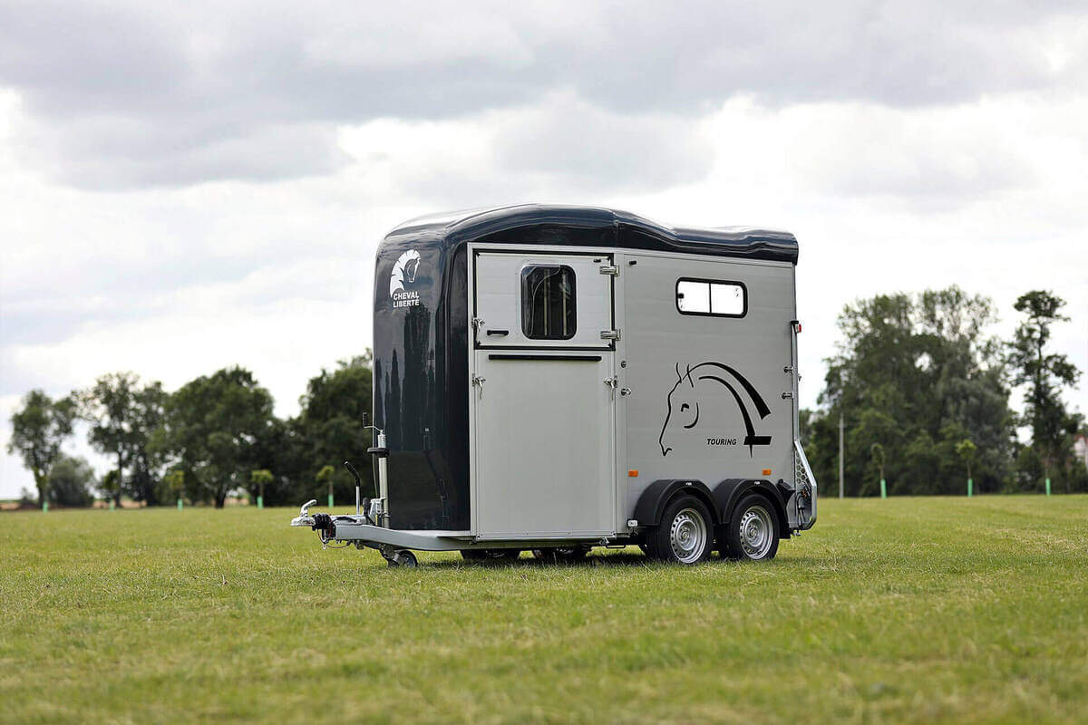 Remolque-para-2-caballos-Touring-Country-6.jpeg