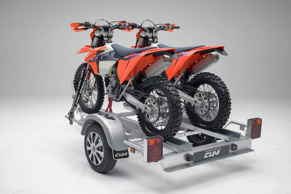 Remolque-para-dos-motos-grandes-GALLARDO-2R-12.jpg