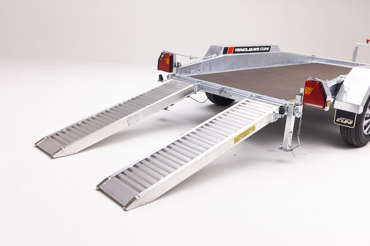 Remolque-porta-maquinaria-3500-cuni-16.jpg