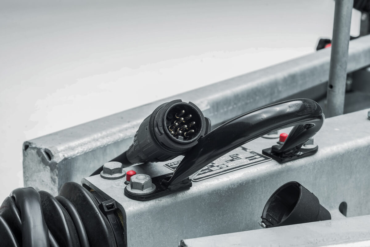 Remolque-portamaquinaria-RAPTOR-RAMPS-2500-9.jpg