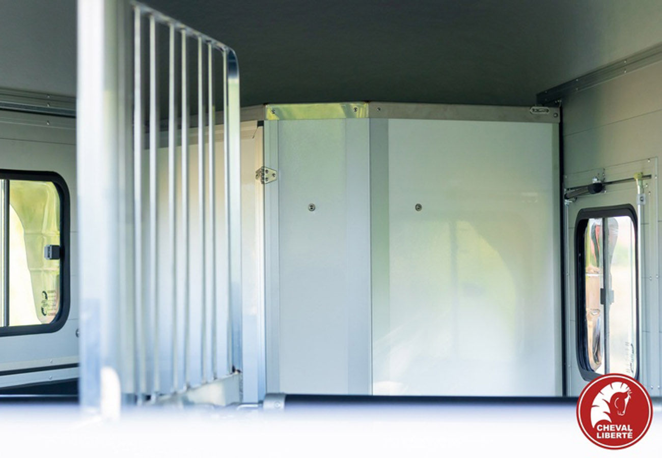 remolque-caballos-cheval-liberte-gold-touring-xl-5.jpg
