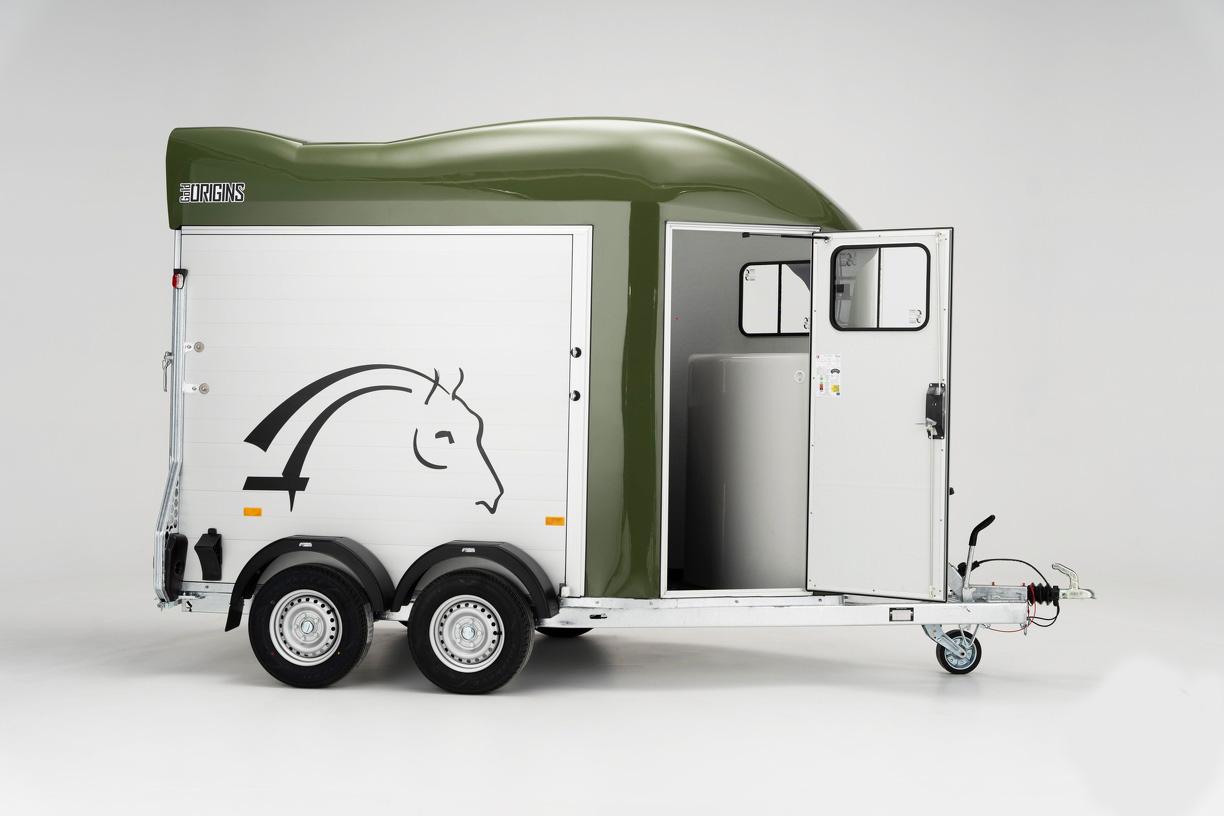 remolque-caballos-gold-origins-cuni-3.jpg