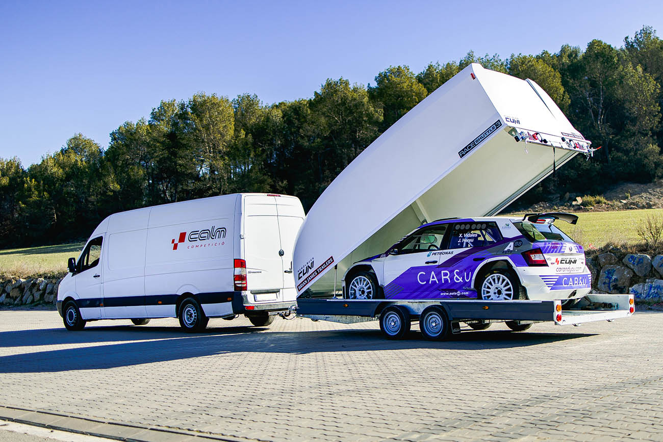 remolque-portacoches-cerrado-raceshuttle-3-cuni-20.jpg