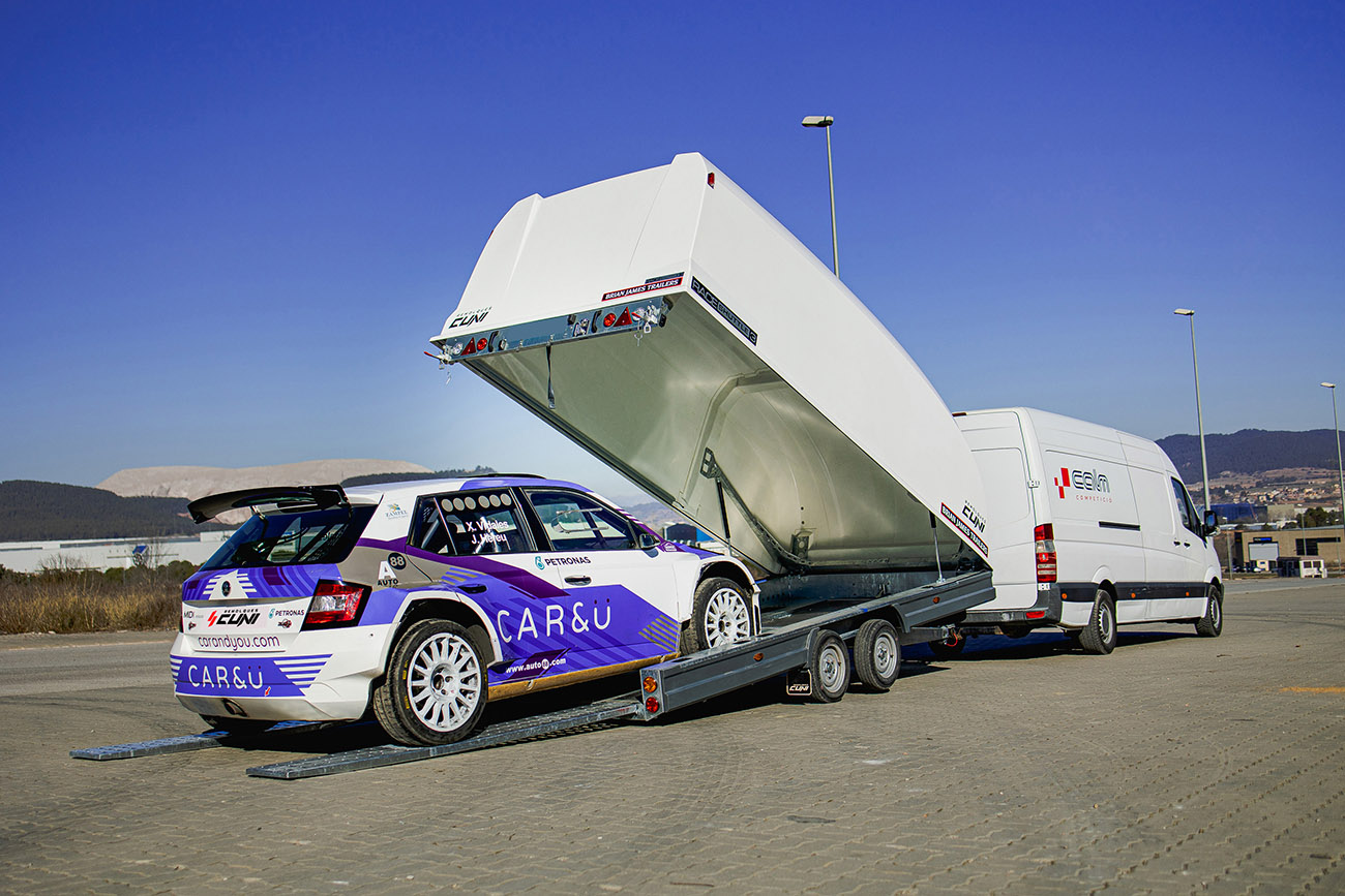 remolque-portacoches-cerrado-raceshuttle-3-cuni-24.jpg